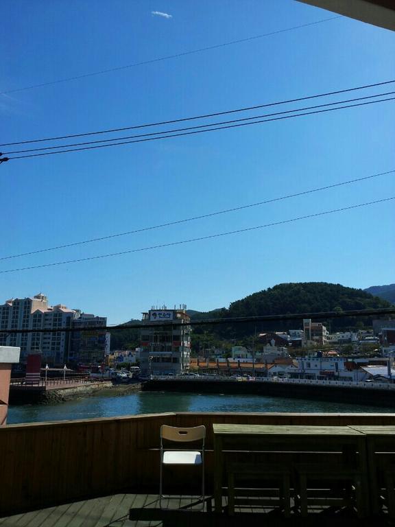 Tongyeong Camellia House Villa Exterior photo